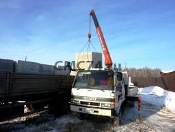 Выгрузка полуприцепа манипулятором